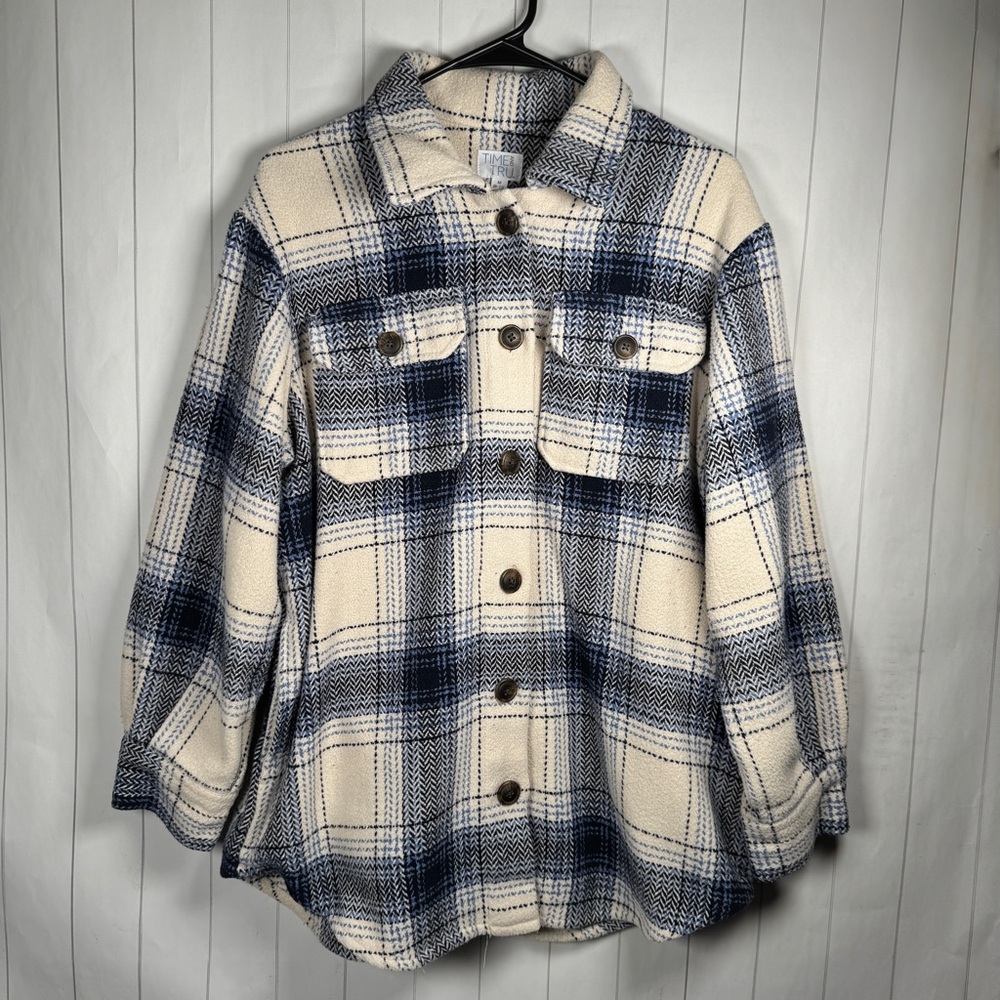 Time & Tru Blue Plaid Shacket Heavy Flannel Button Jacket Outdoorsy Camping M